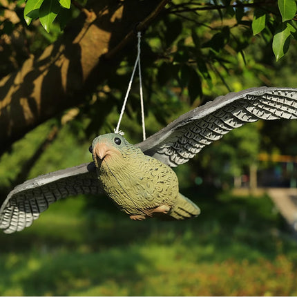 Garden Eagle Rodent and Bird Scaring Simulation Eagle Outdoor Decoration Yard