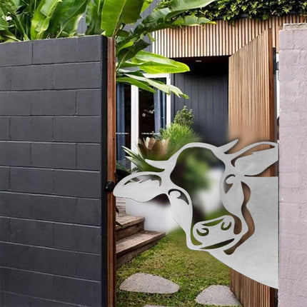 1X Art Hanging Metal Peeping Cow Ornaments Garden Adornment Home Decor