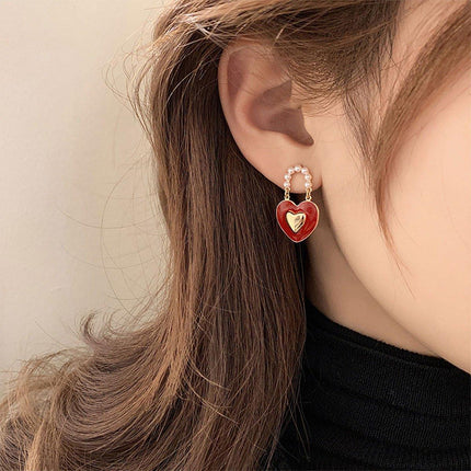 Red Heart Pearl Stud Earrings Fashion Jewelry Elegant Women Accessories