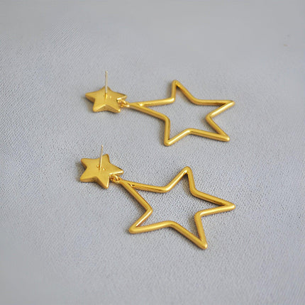 Vintage Openwork Star Earrings Elegant Fashion Jewelry for Women Chic Gift Ideas