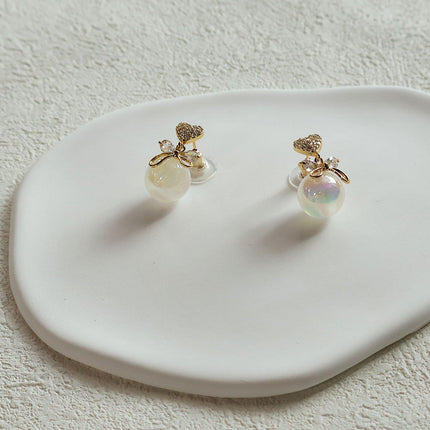 Love Pearl Earrings Elegant Temperament Jewelry for Women Chic Fashion Gift