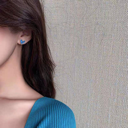 Small Fresh Blue Heart Earrings Retro Fashion Needle Women Jewelry Niche