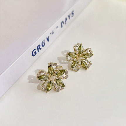 Luxury Olive Green Zircon Flower Earrings Fashion High-end Needle Earrings