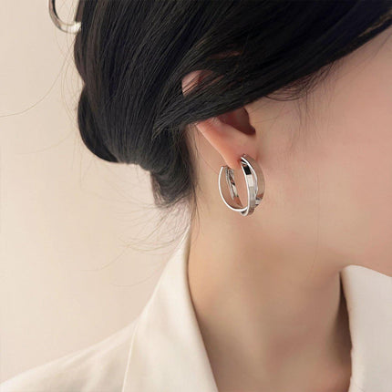 Premium Atmosphere Stud Earrings Elegant Fashion Jewelry for Women and Girls