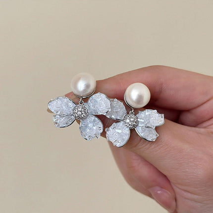 Luxury Crystal Butterfly Bow Earrings Elegant Dangle Fashion Jewelry Women
