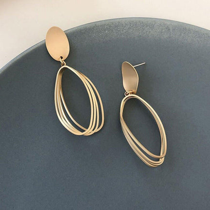 Retro Geometric Hollow Earrings Elegant Simple Design for Women Fashion Jewelry