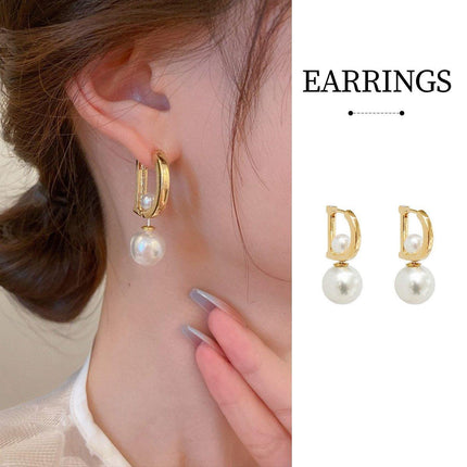 D Letter Design Earrings Stylish Double-Wear Ear Buckle Unique Fashion Jewelry