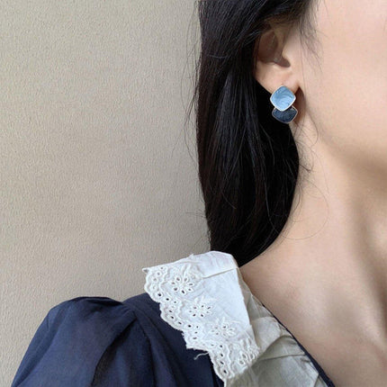 Fashion Blue Oil Drop Earrings Retro Style Black White Contrast Needle Jewellery