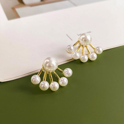 Premium Scalloped Pearl Stud Earrings Elegant Jewelry Women Fashion Accessories