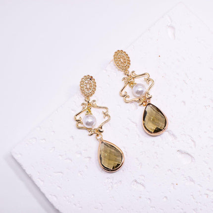 Elegant Handcrafted Geometric Earrings for Women High-Quality Fashion Jewelry