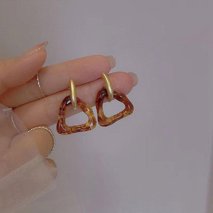 Trendy Tortoiseshell Earrings for Women Irregular Caramel Design Elegant Jewelry