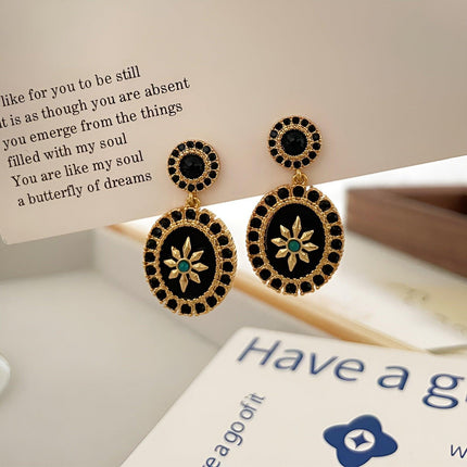 Black Star Earrings Women High-End Fashion Exquisite Jewelry Elegant Accessories