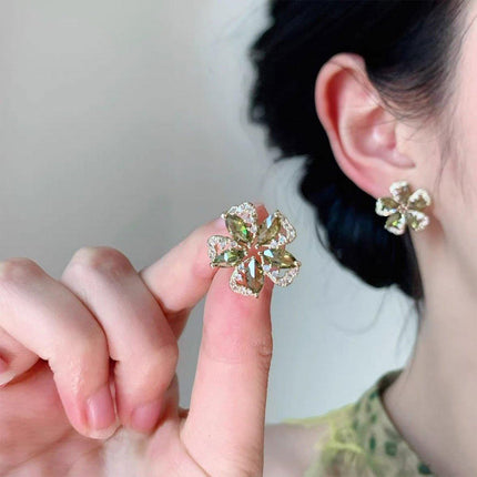 Luxury Olive Green Zircon Flower Earrings Fashion High-end Needle Earrings