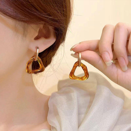 Trendy Tortoiseshell Earrings for Women Irregular Caramel Design Elegant Jewelry