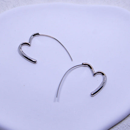 Simple Heart Earrings Elegant Design Minimalist Jewellery for Women Gifts