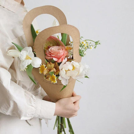 40pcs Kraft Paper Bouquet Bags Handheld Gift Valentine's Day Flower Packaging