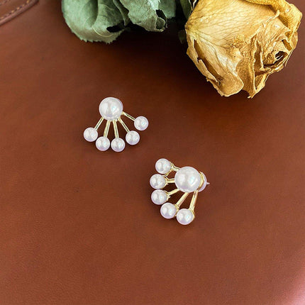 Premium Scalloped Pearl Stud Earrings Elegant Jewelry Women Fashion Accessories