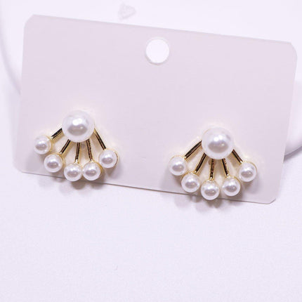 Premium Scalloped Pearl Stud Earrings Elegant Jewelry Women Fashion Accessories