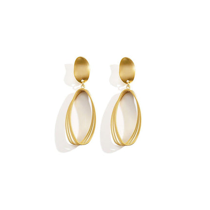Retro Geometric Hollow Earrings Elegant Simple Design for Women Fashion Jewelry