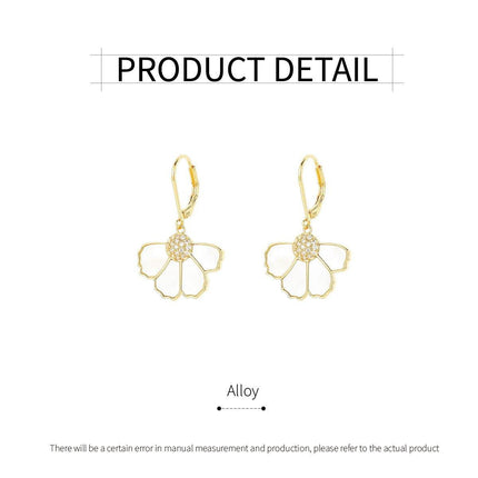 Flower Shape Stud Earrings Cute Sweet Design Fashion Jewelry Gift for Women