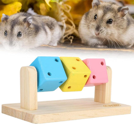 Interactive Hamster Cube Toy Wood Hamster Chew Cube Relieve Boredom Gift
