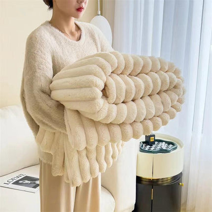 Plush Blanket Leisure Blanket Autumn Winter Warm Nap Throw Soft Cozy