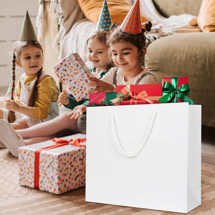 50PCS Kraft Paper Gift Bags Custom Blank Shopping Handbags for Garment Packaging