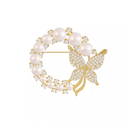 Pearl Butterfly Brooch Pin Round Crystal Wreath Gold Tone Fashion Pin