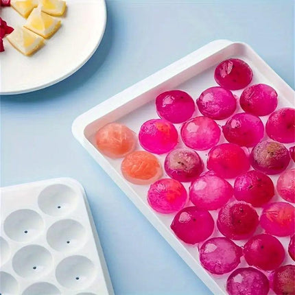 Small Round Ice Compartment Box with Lid Plastic Ice Cube Moulds Freezer Storage