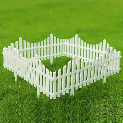 12pcs White Plastic Garden Fence Decorative Outdoor Landscaping Edging Barrier