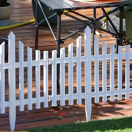 12pcs White Plastic Garden Fence Decorative Outdoor Landscaping Edging Barrier
