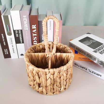 Handmade Woven Round Storage Basket Simple Hand Placement Basket for Home Decor