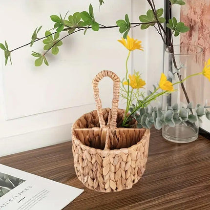 Handmade Woven Round Storage Basket Simple Hand Placement Basket for Home Decor