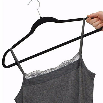 Garment Hangers Set 50PCS Flocking Style 45cm Black Non Slip Clothes Rack Closet