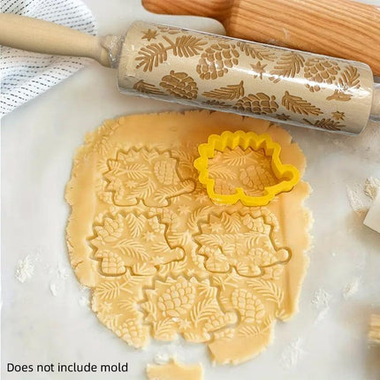 Christmas Wooden Rolling Pin Engraved Pine Cone Leaf Pattern Baking Embossed