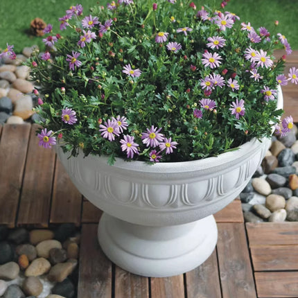 Simple Creative Resin Flower Planter High-Quality for Indoor Outdoor Garden Use