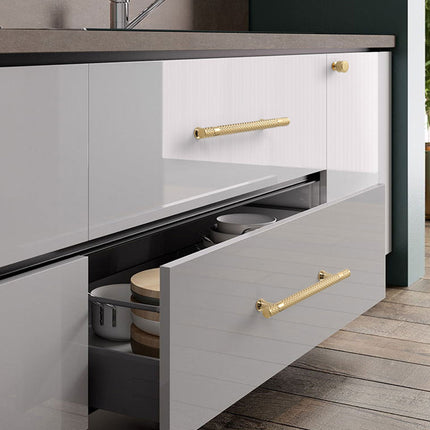 Modern Wardrobe Door Handles Hammer Patterned Drawer Pulls for Cabinet Furniture