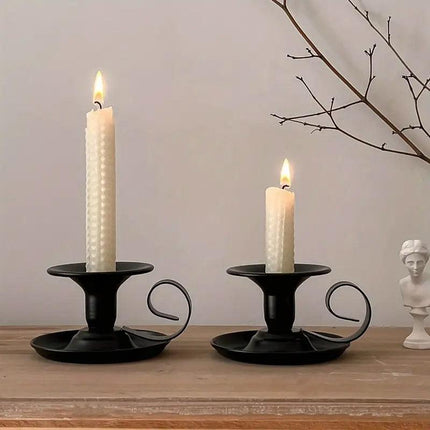 2pcs European Iron Candle Holders for Candlelight Dinner Decorative Lighting