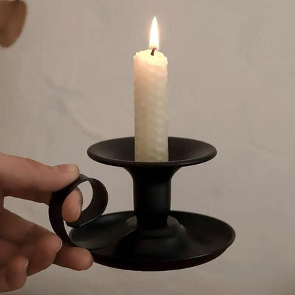 2pcs European Iron Candle Holders for Candlelight Dinner Decorative Lighting