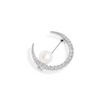 Natural Light 6A Freshwater Pearl Curved Crescent Brooch Autumn And Winter Temperament Pin