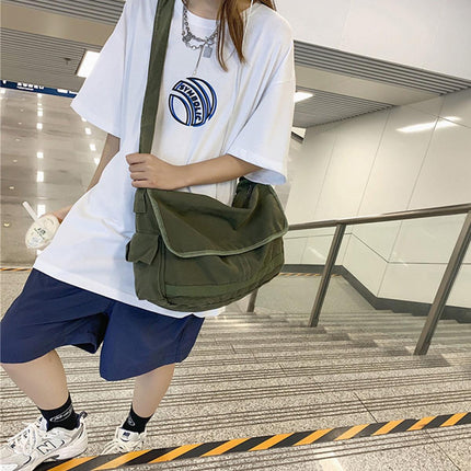 Green Messenger Shoulder Bag for Men Women Casual Work Travel and Daily Use