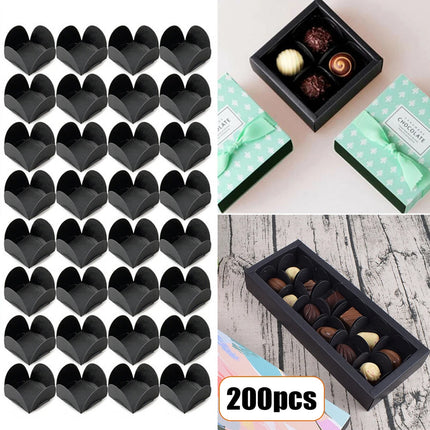 200pcs Valentines Day Paper Chocolate Trays Foldable Dessert Packaging Gift