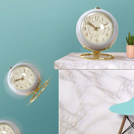 Creative Silent Battery Operated Desk Alarm Clock with Noctilucent For Bedroom