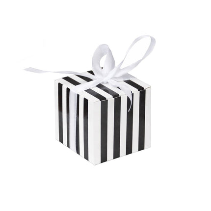 100Pcs Square Favour Boxes with Ribbon Wedding Birthday Party Decorative Gift Box