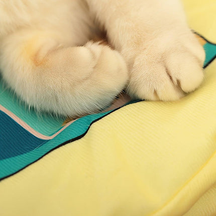 Foldable Cat Sleeping Mat Pet Bed Comfortable Soft Cushion for Cats and Kittens