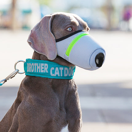 Adjustable Breathable Dog Muzzle with Reflective Strip Zipper Design S/M/L
