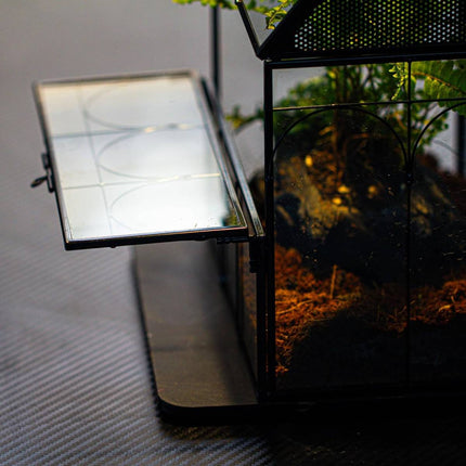 Geometric Glass House Terrarium - Metal Frame Breeding Box with Vents