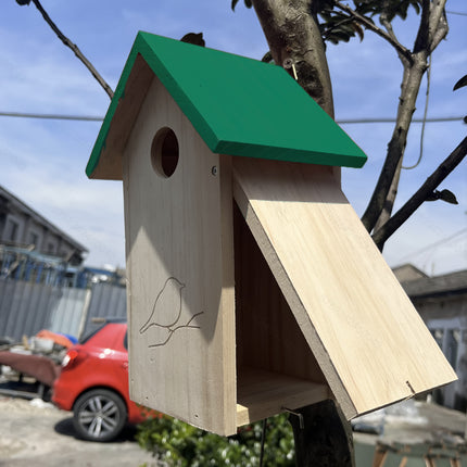 Birdhouse entrance hole 3.5cm diameter detail - suitable for wrens tits and sparrows garden nesting box