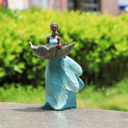 Horsetail Girl Bird Feeder Garden Decor Outdoor Yard Ornament Sculpture Figurine