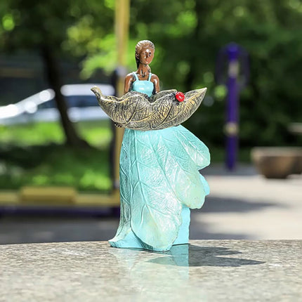 Horsetail Girl Bird Feeder Garden Decor Outdoor Yard Ornament Sculpture Figurine